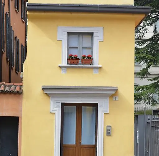 Lora Luxury House * Комо