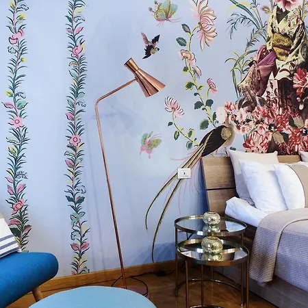 Lora Luxury House * Como